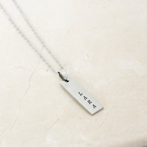 Collar Placa Rectangular